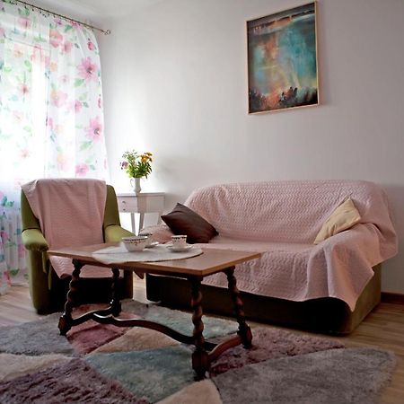 Klimatyczny Apartament Na Mazurach ギジツコ エクステリア 写真